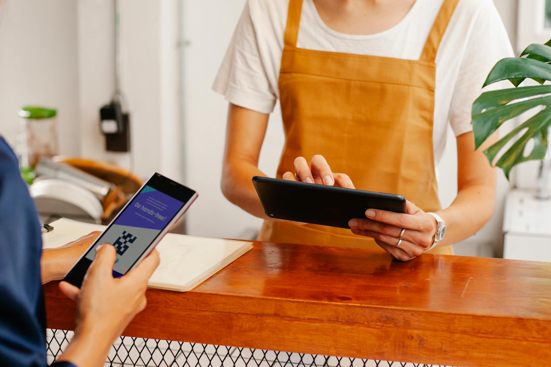 pexels-photo-6205512